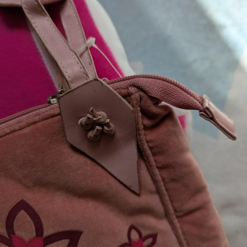 Hello Kitty Pink Purse Bag 2007